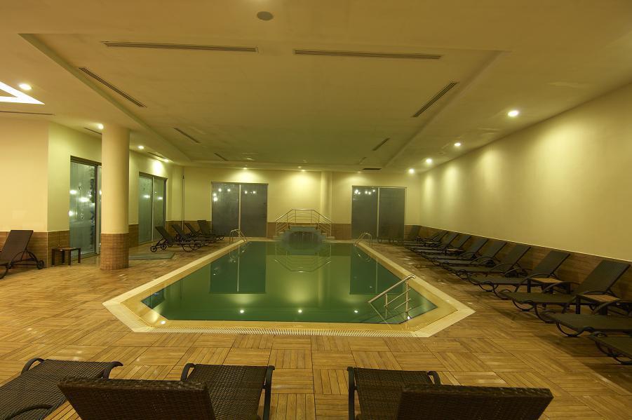 赛峰温泉度假村三迪克酒店 Sandıklı 外观 照片